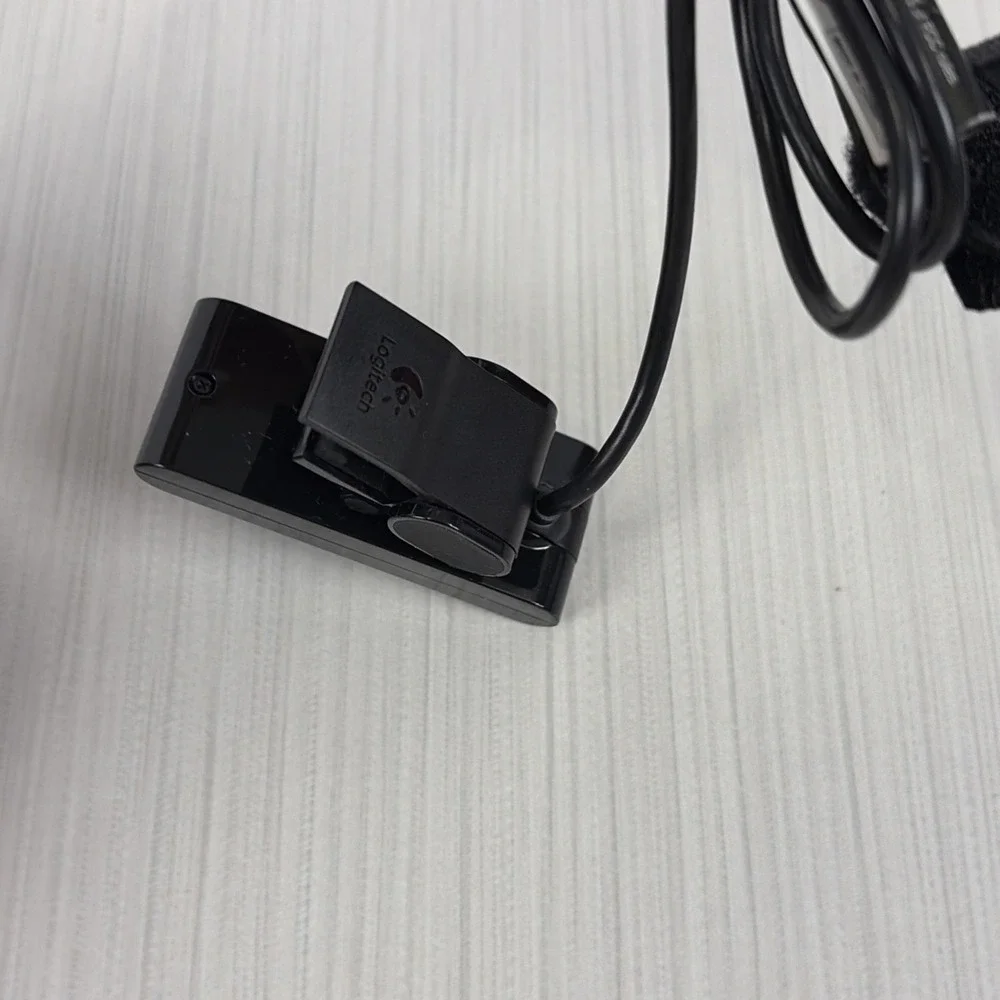 Logitech V-UAR38 QuickCam USB Webcam